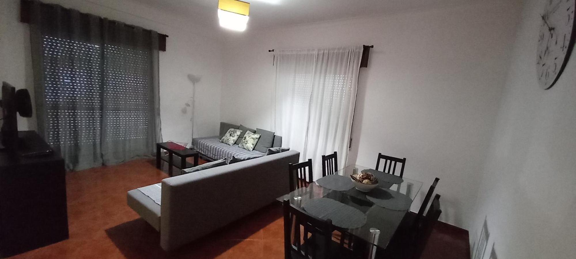 Spacious Central 2 Bedroom Apartment 塞图巴尔 外观 照片